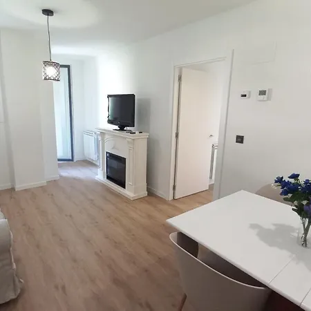 Ekain's -sirimiri Apartments- *